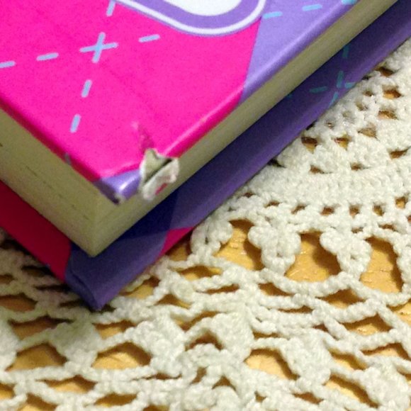 Dork Diaries, middle grades, Volume 11,  Tales from a not-so-friendly frenemy - Picture 6 of 6